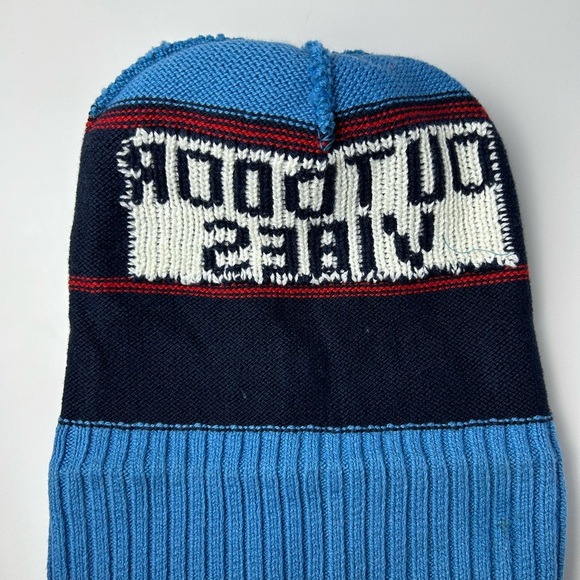 Outdoor Vibes Beanie Pom Pom Knit Hat Blue Navy Red Winter Ski Holiday One Size - Picture 9 of 10